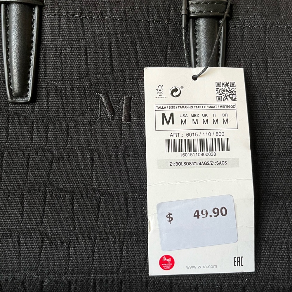 Zara ~ Collector Bat Wing Purse - Picture 2 of 6